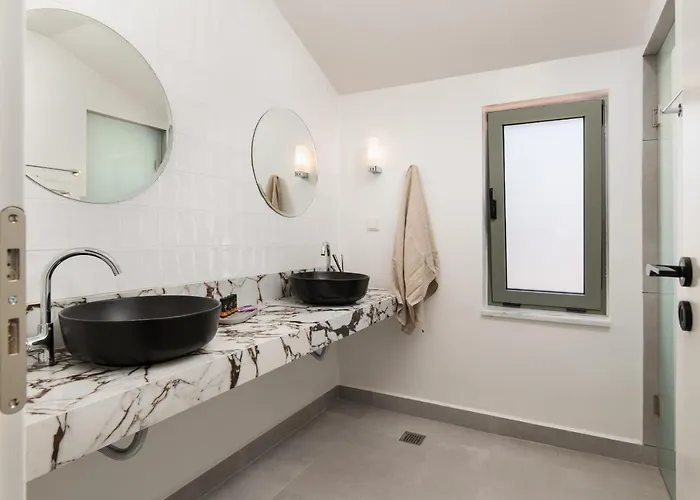 Lux Sea View By Chania Living Stories * La Canea